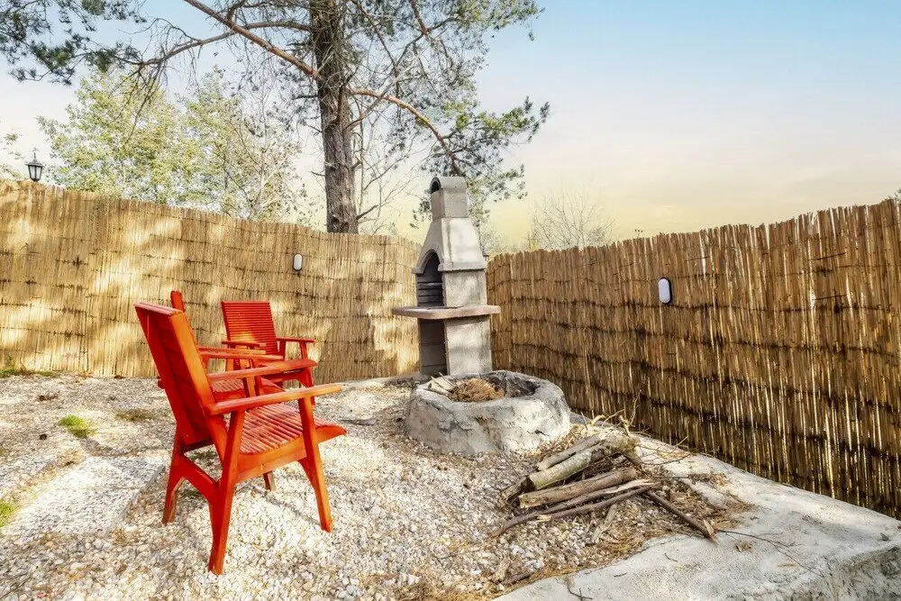 Сакарья: Enchanting Bungalow With Jacuzzi in Sapanca