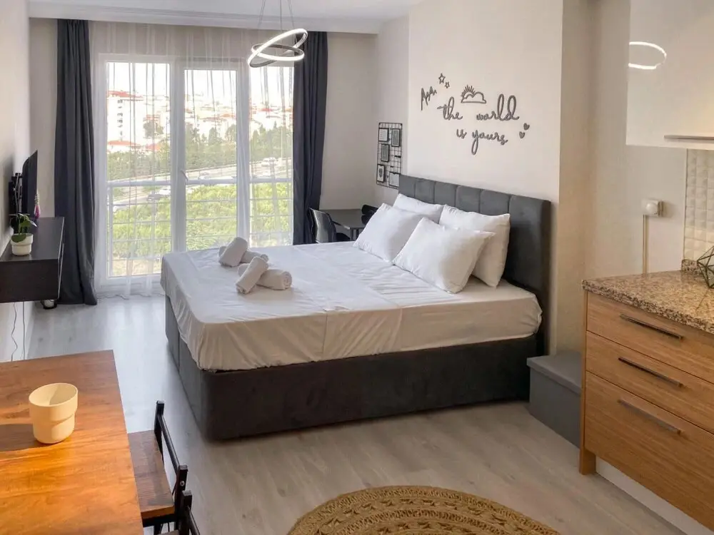 Стамбул: Cozy and Modern Studio With City View in Atasehir
