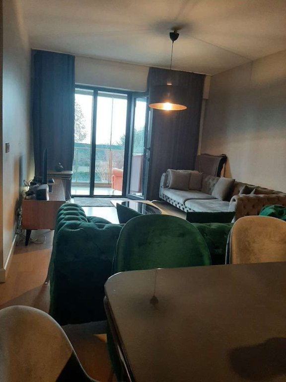 Стамбул: Suryapi Vitrin Sitesi