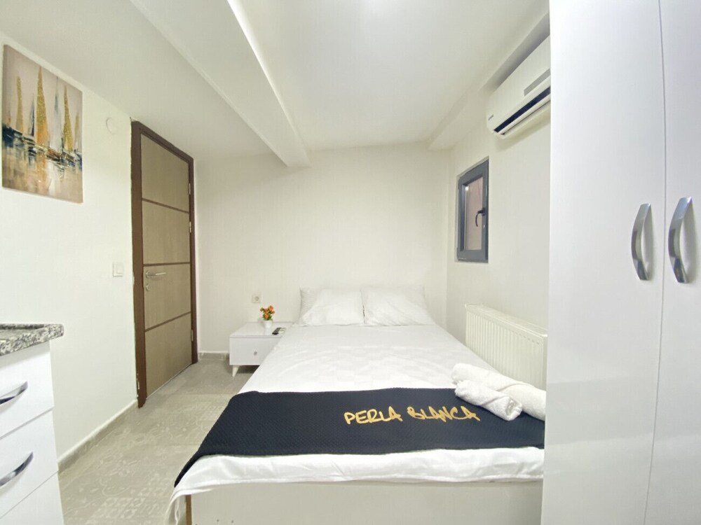 Стамбул: P2407 in Stanbul With 1 Bathrooms