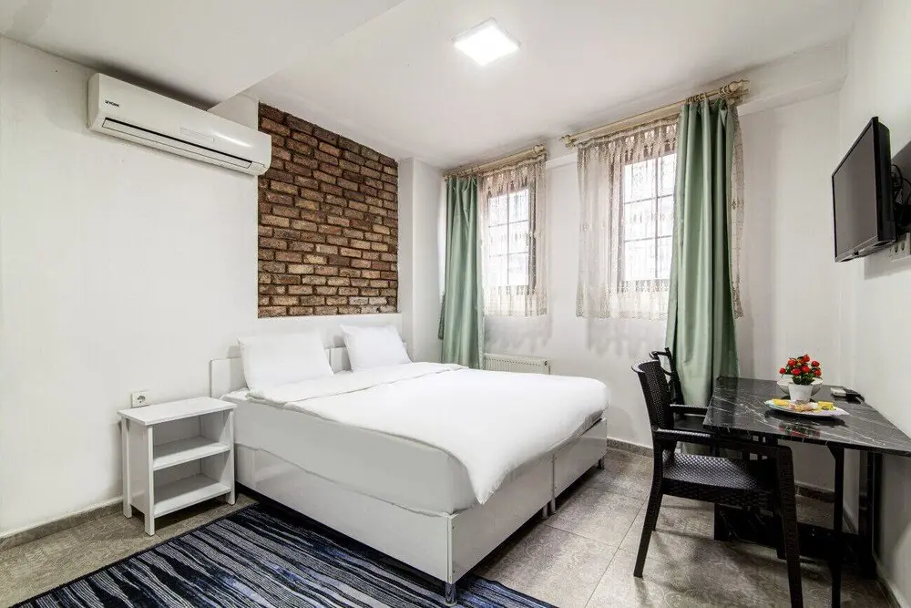 Стамбул: P2405 in Stanbul With 1 Bathrooms
