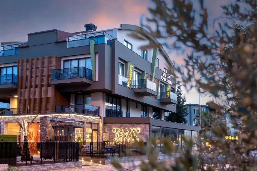 Анталья: Sealife Royal Suites