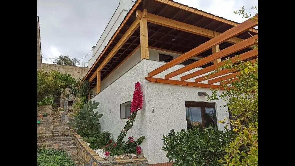 Яликавак: 3 Bedroom Villa With Great View Walking Distance to Yalikavak Marina