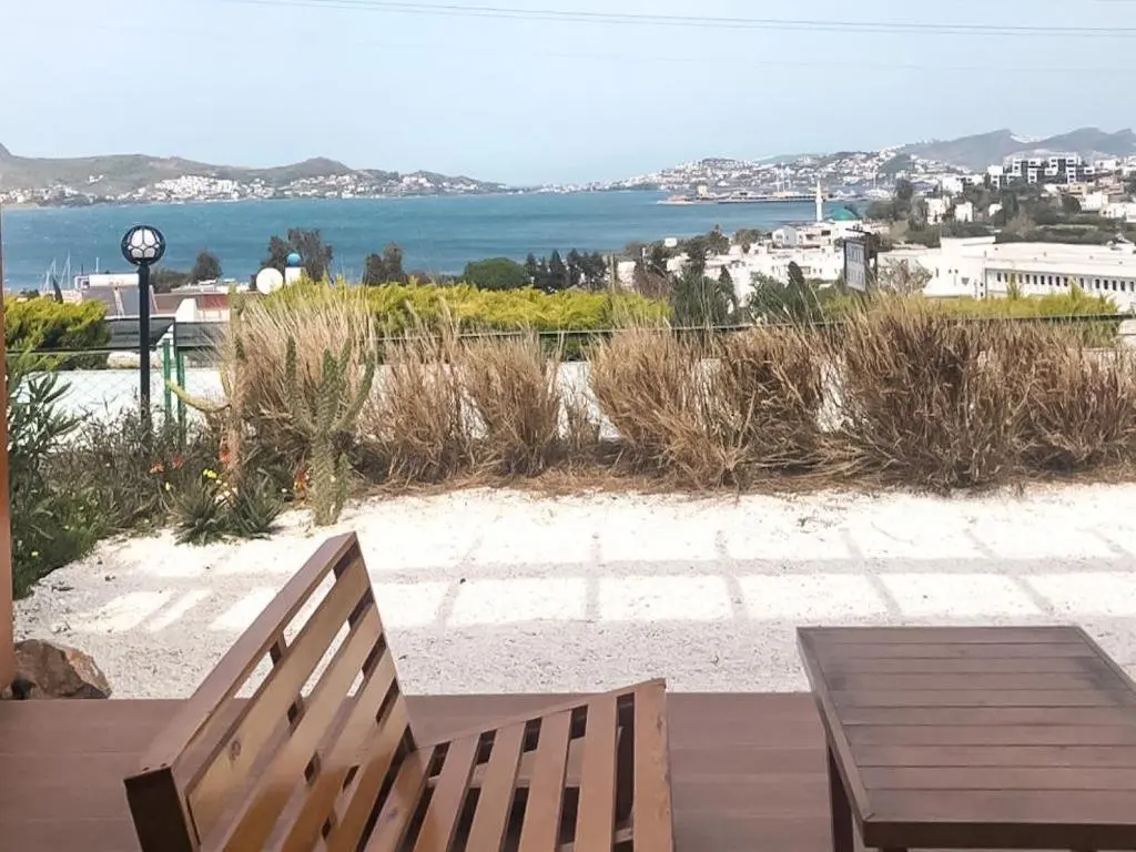 Яликавак: 3 Bedroom Villa With Great View Walking Distance to Yalikavak Marina