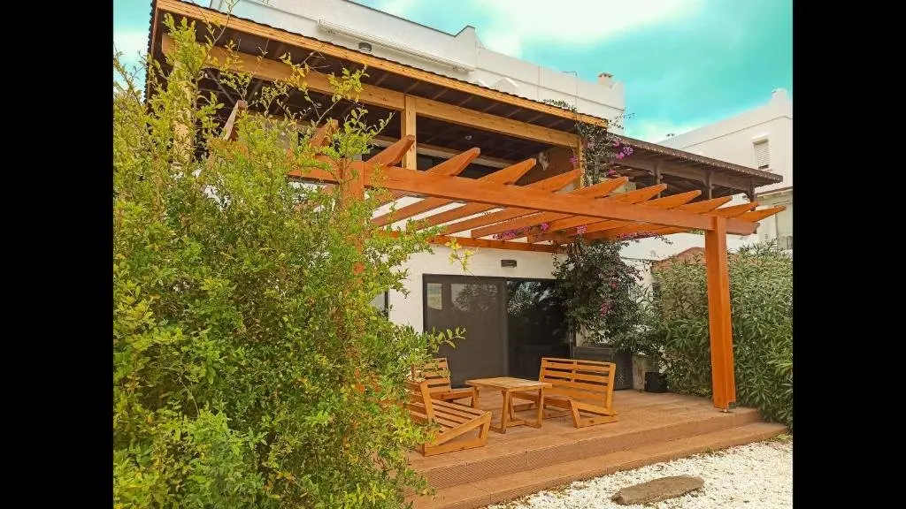 Яликавак: 3 Bedroom Villa With Great View Walking Distance to Yalikavak Marina