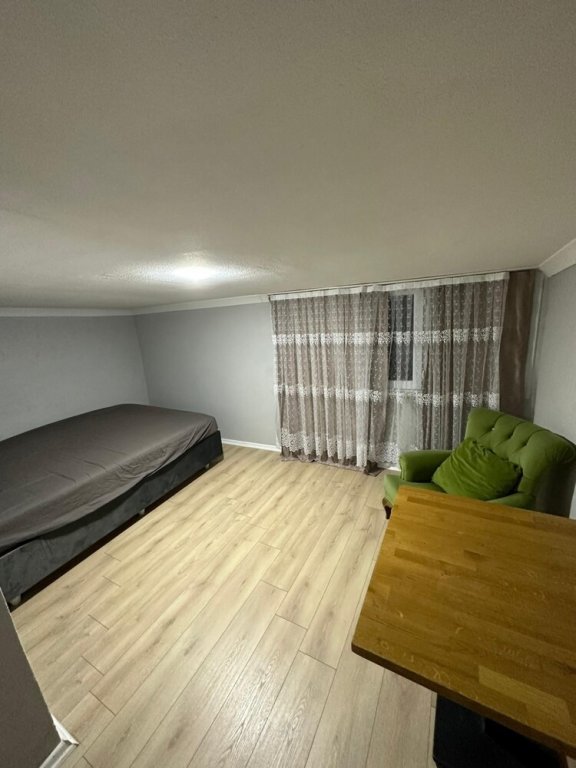 Стамбул: Modern Apartment With Balcony in Esenler