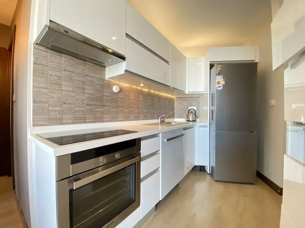 Стамбул: Sleek Residence Flat in Atasehir