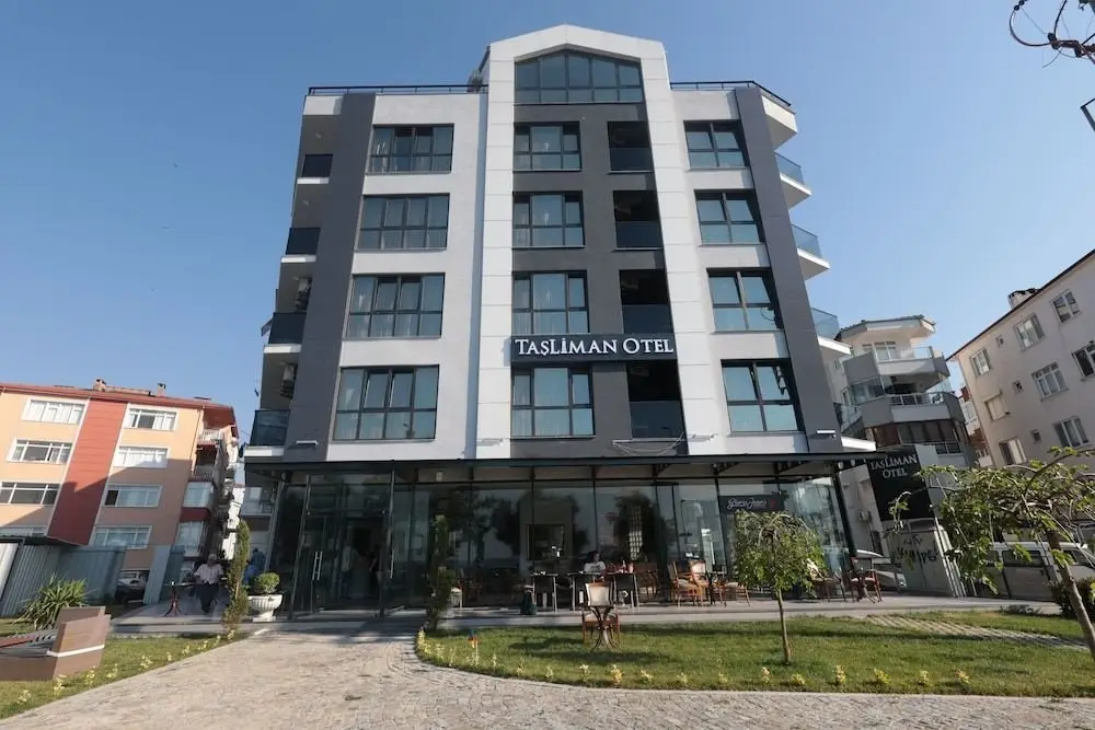 Tasliman Otel — фото 1