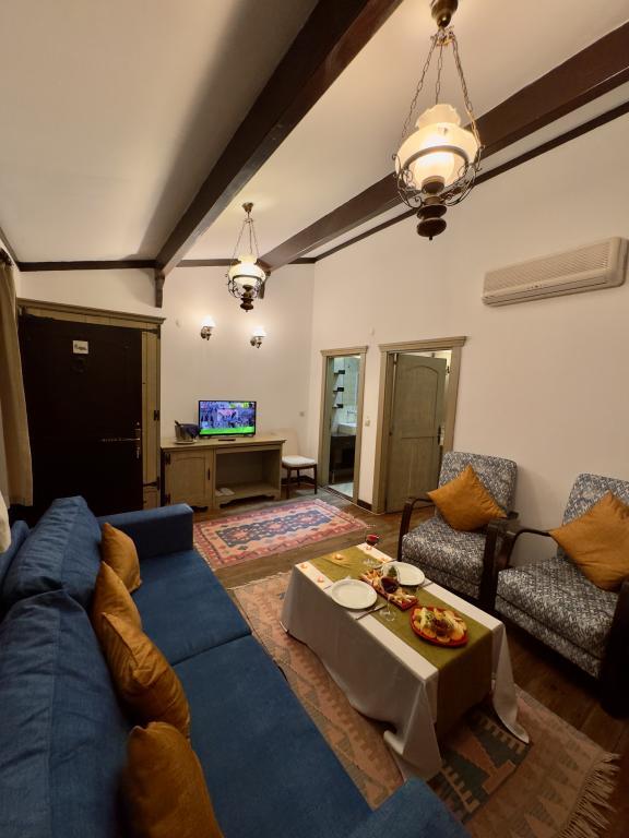 Фатса: Fanizan Otel & Restaurant