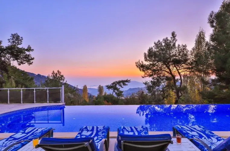 Исламлар: Ozel Havuzlu Villa Swiss