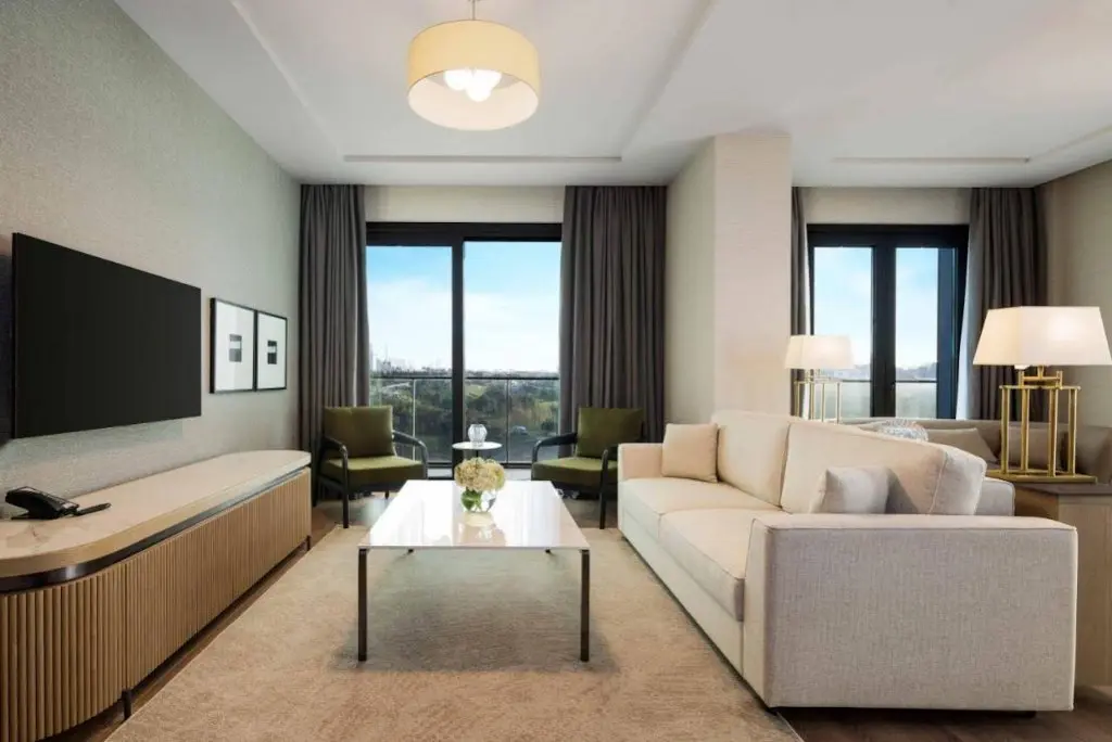 Стамбул: Mövenpick Living Istanbul Camlivadi