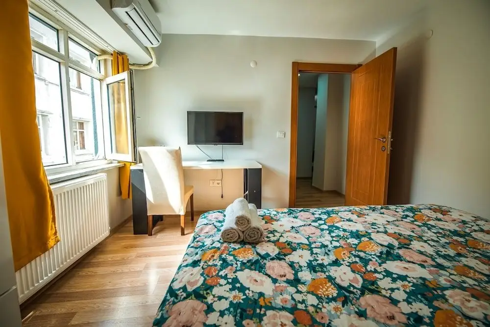 Стамбул: Güllehane Apartments