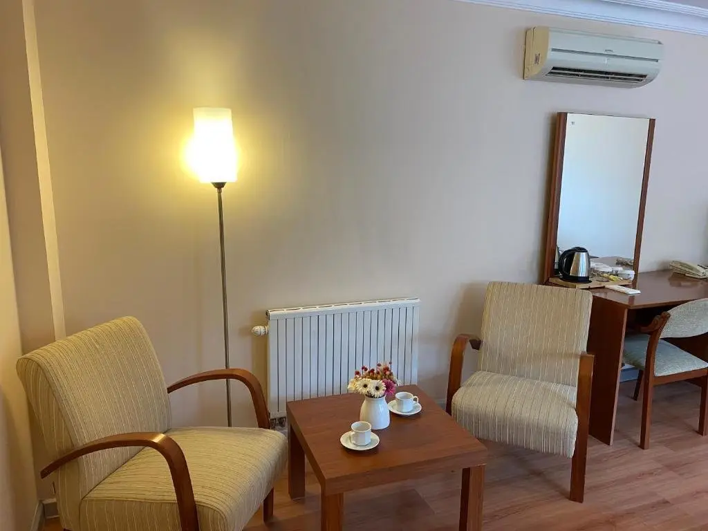 Стамбул: Triada Hotel Gayrettepe