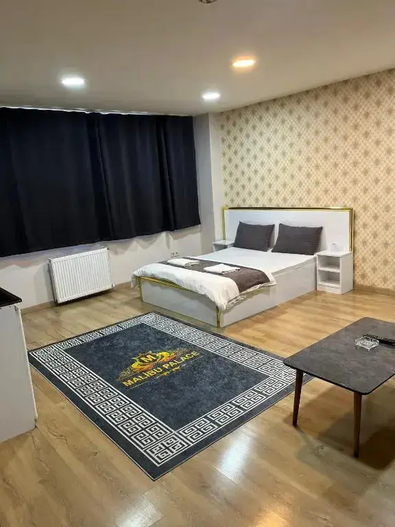 Стамбул: Malibu Palaca