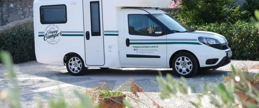 Стамбул: Happy Camper Rental Van