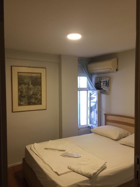 Стамбул: Esinti Otel