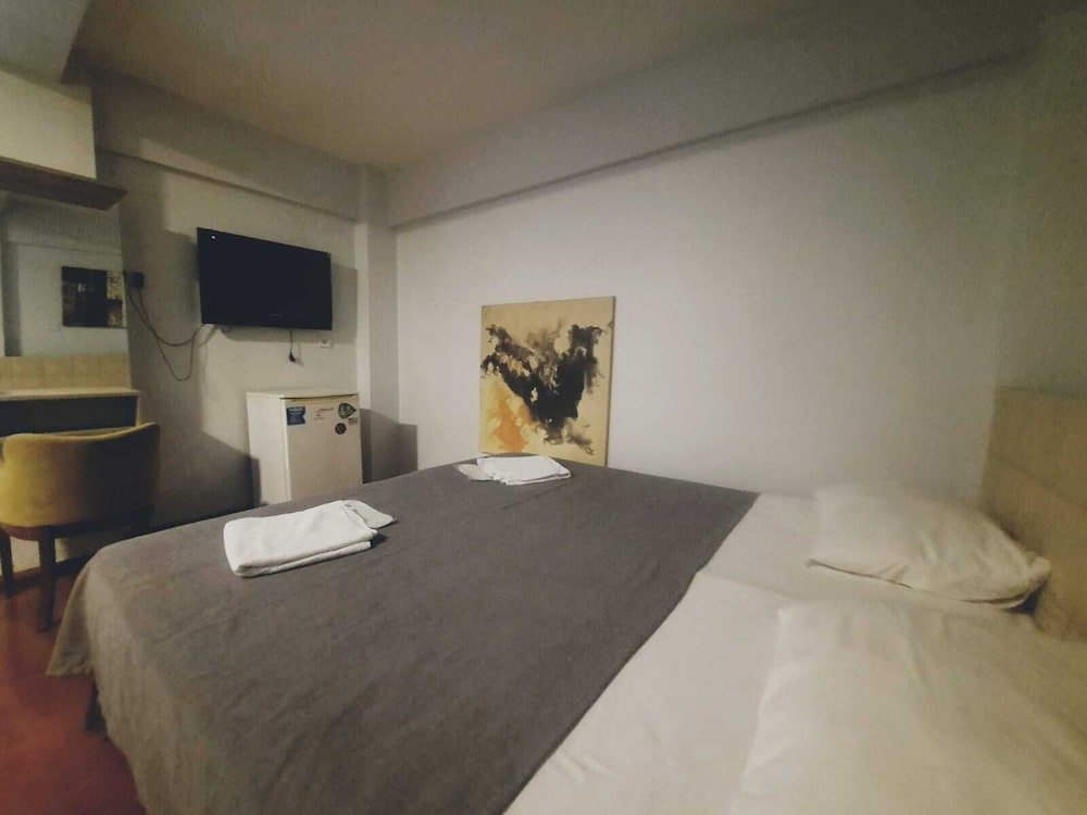 Стамбул: Esinti Otel