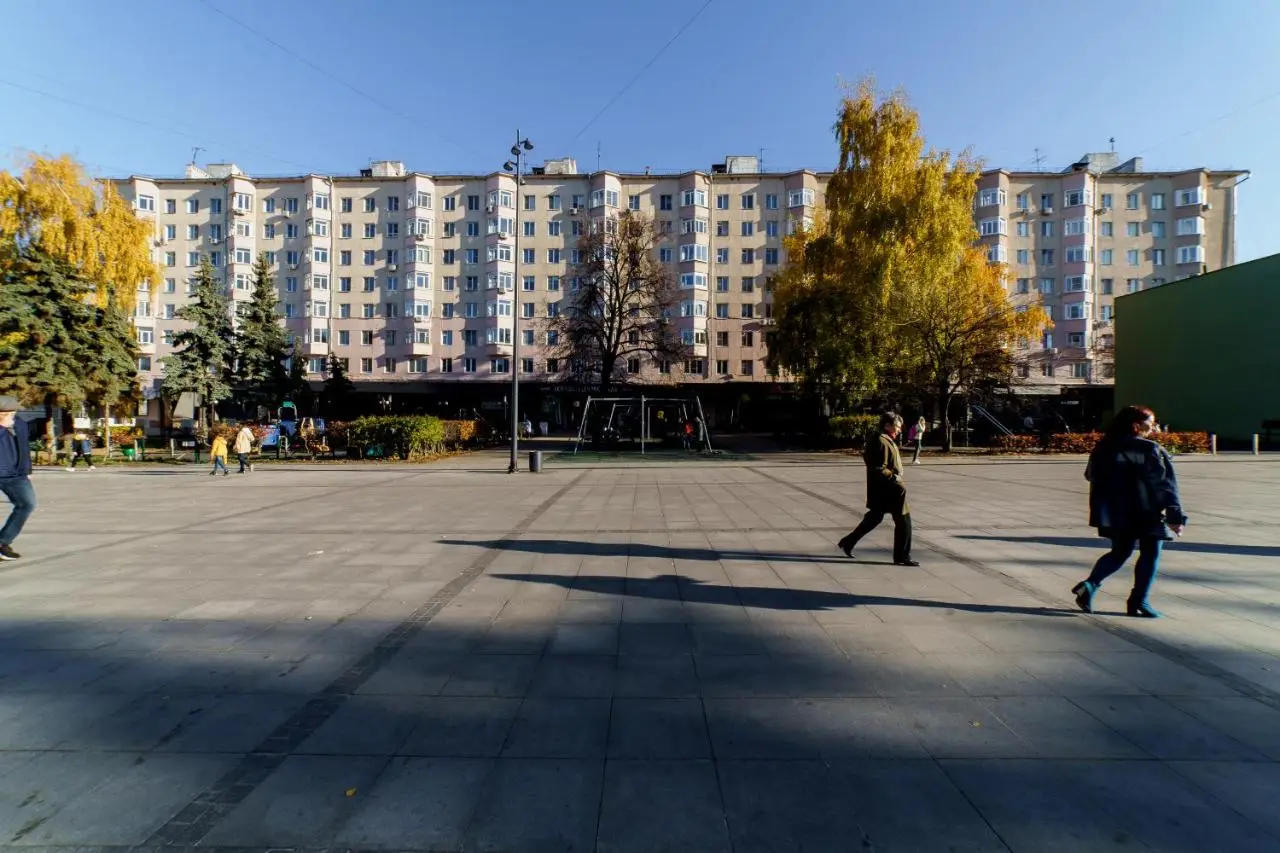 Нижний Новгород: Апартаменты Gorkiy House с видом на Большую Покровскую 32-2