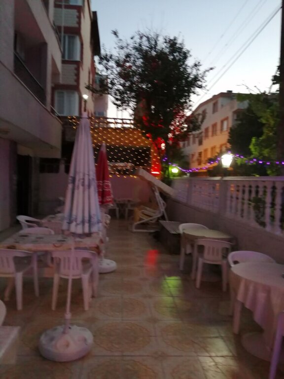 Дидим: Akasya Apart Otel Didim Altinkum