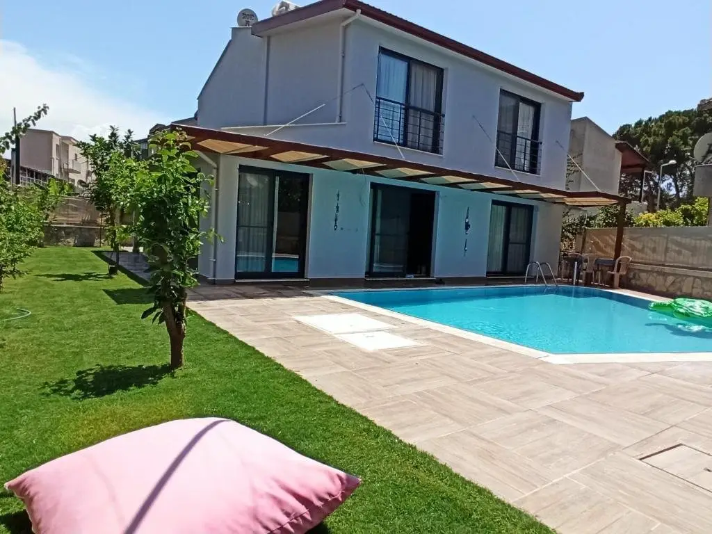 Кушадасы: Villa Talia