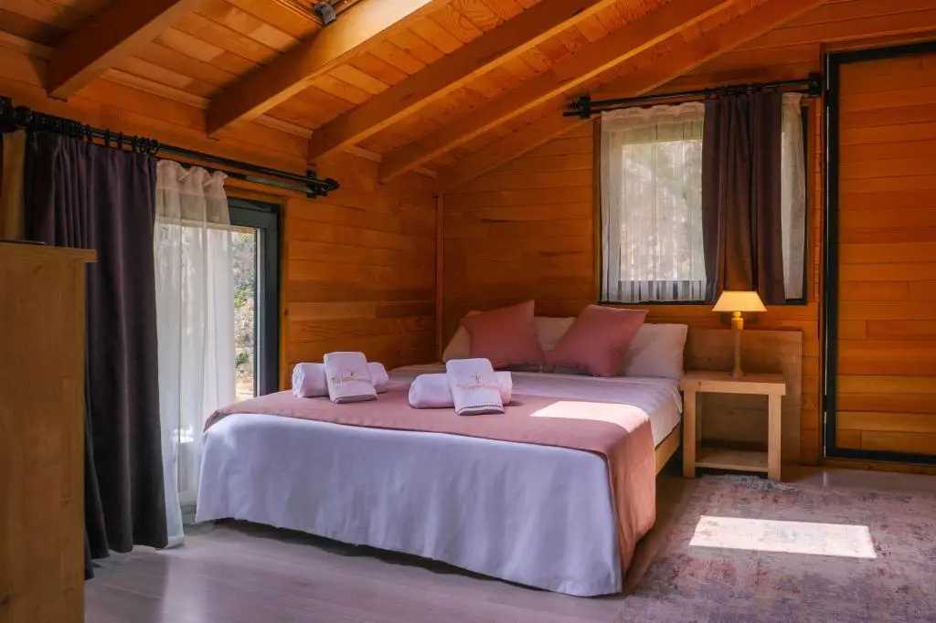 Каш: The Luxury Shelters