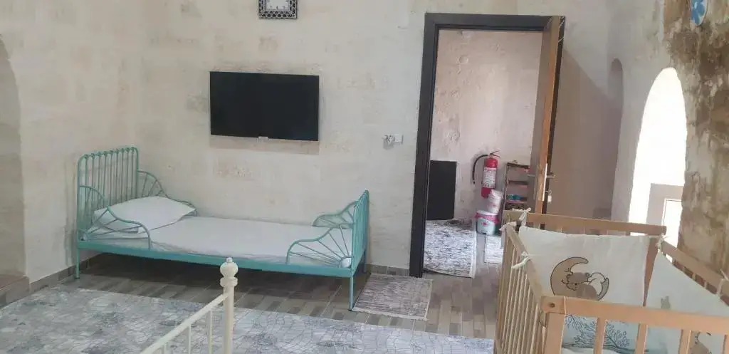 Мидьят: Tarihi Midyat Acar Konağı
