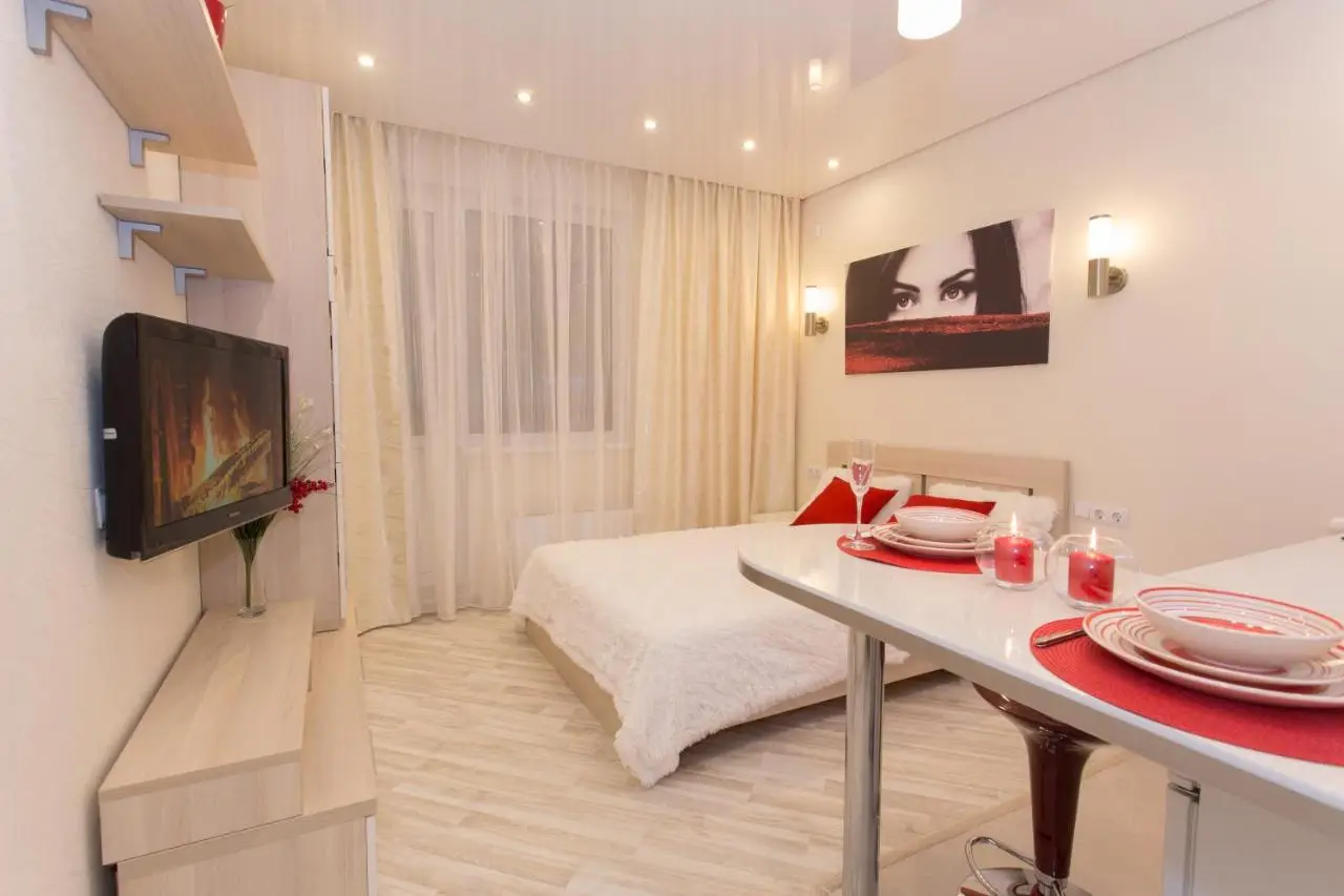 Нижний Новгород: 5days-nn, Studio apartment on Burnakovskaya 93