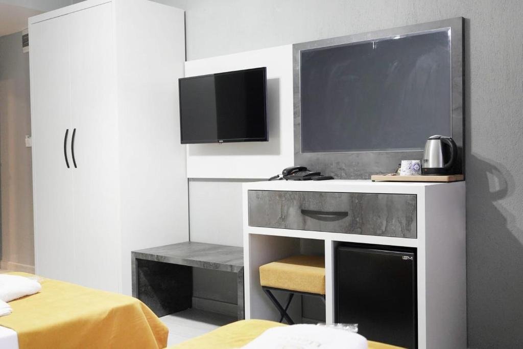 Нарлыдере: Lizbon Hotel