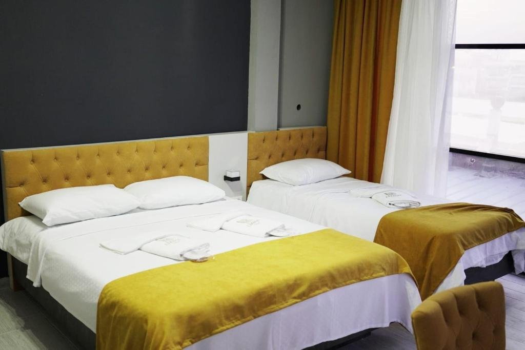 Нарлыдере: Lizbon Hotel