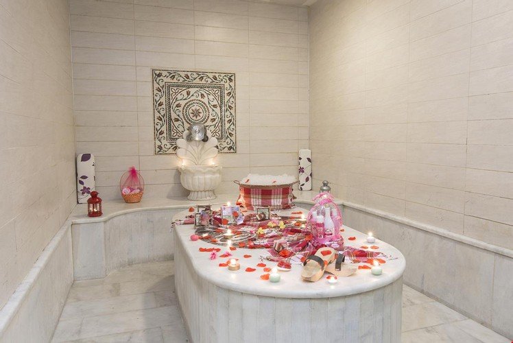 Мудурну: Sarot Thermal Vadi Tatil Koyu (Halal Hotel)