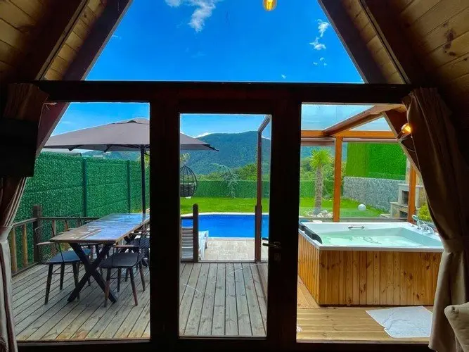 Сакарья: Mavera Bungalov Oval Havuzlu Ve Jakuzili