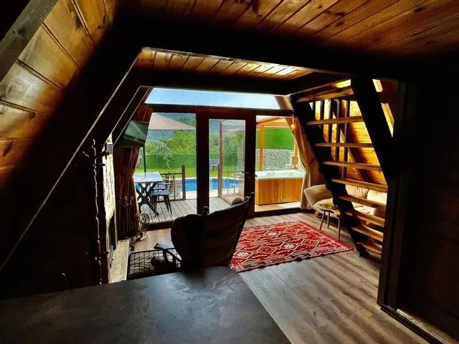 Сакарья: Mavera Bungalov Oval Havuzlu Ve Jakuzili