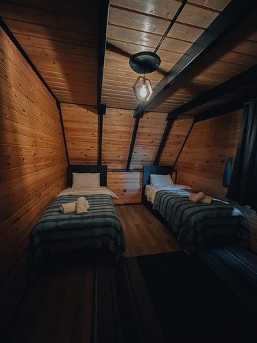 Сакарья: Sapanca Karaca Bungalov