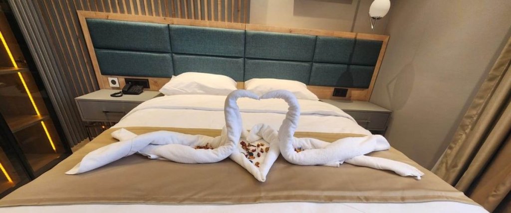 Сарыкамыш: Lion Hill Resort Otel