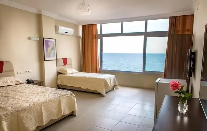 Силифке: Veran Hotel Beach Club Restaurant