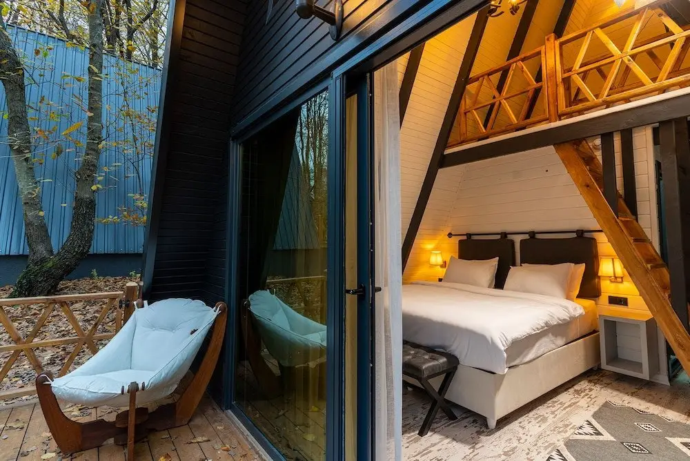 Сайл: Šuma Disanje Hotel