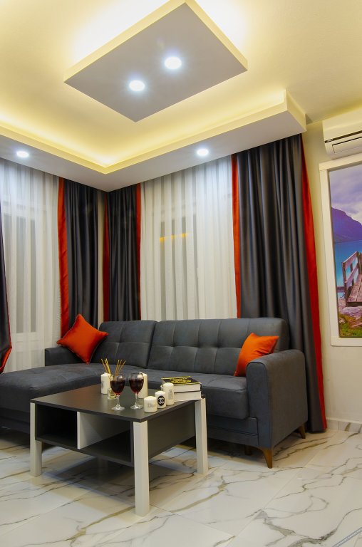 Текирова: Roxapart Hotel