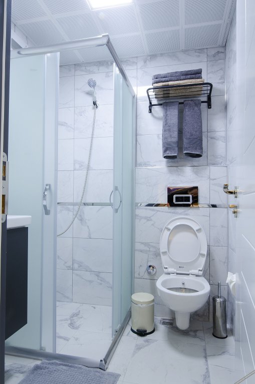 Текирова: Roxapart Hotel