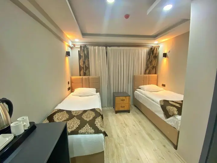 Ургуп: Whitestone Hotel