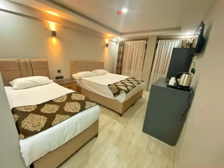 Ургуп: Whitestone Hotel