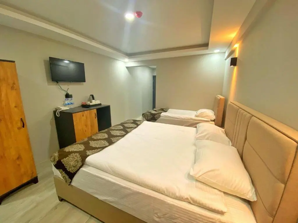 Ургуп: Whitestone Hotel