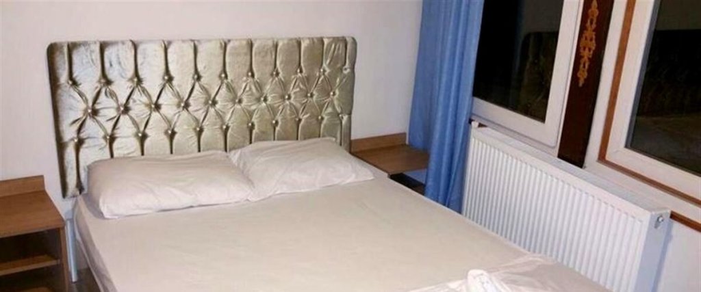 Урла: Mavi Yaka Otel Cafe Restaurant