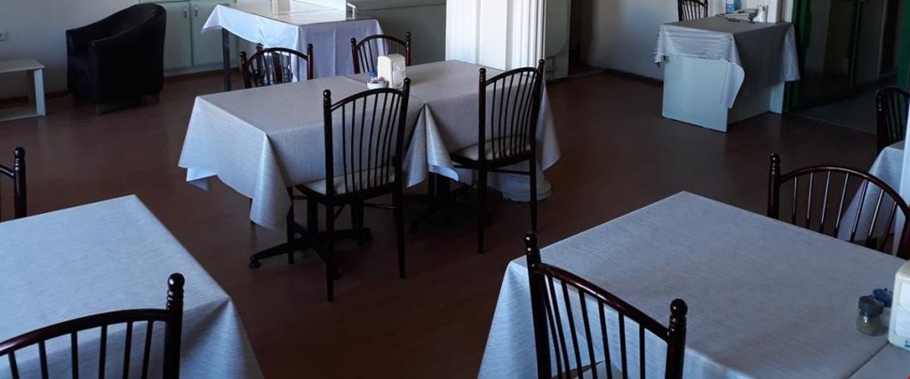 Усак: Kent Otel