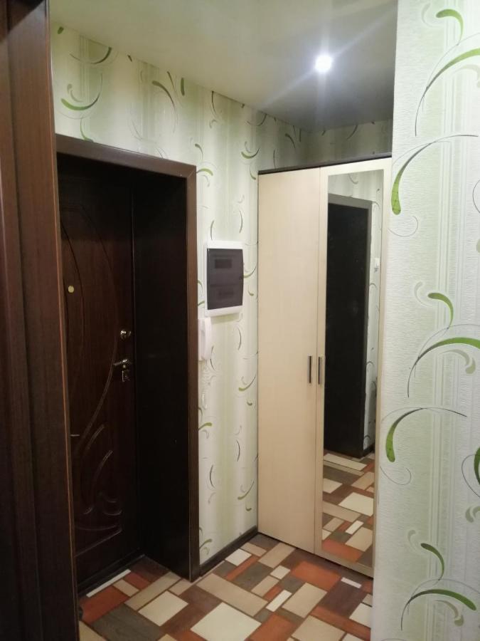 Нижний Новгород: Apartment Dobrolyubova 5