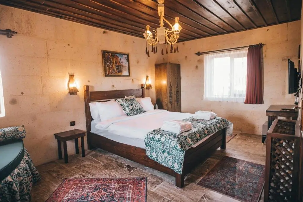 Tale Cave INN — фото 1