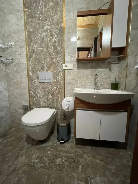 Узунгёль: Özgür Apart Uzungöl