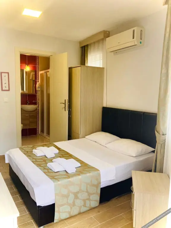 Орхание: Bybassios Hotel