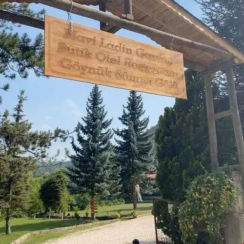 Япракли: Mavi Ladin Garden