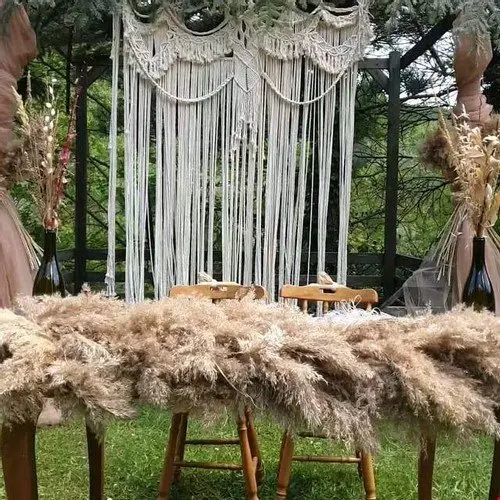 Япракли: Mavi Ladin Garden