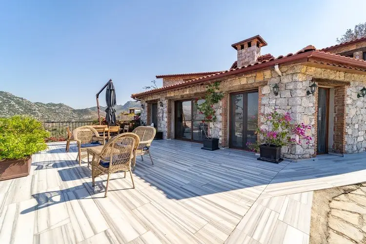 Орхание: Massi  Villa